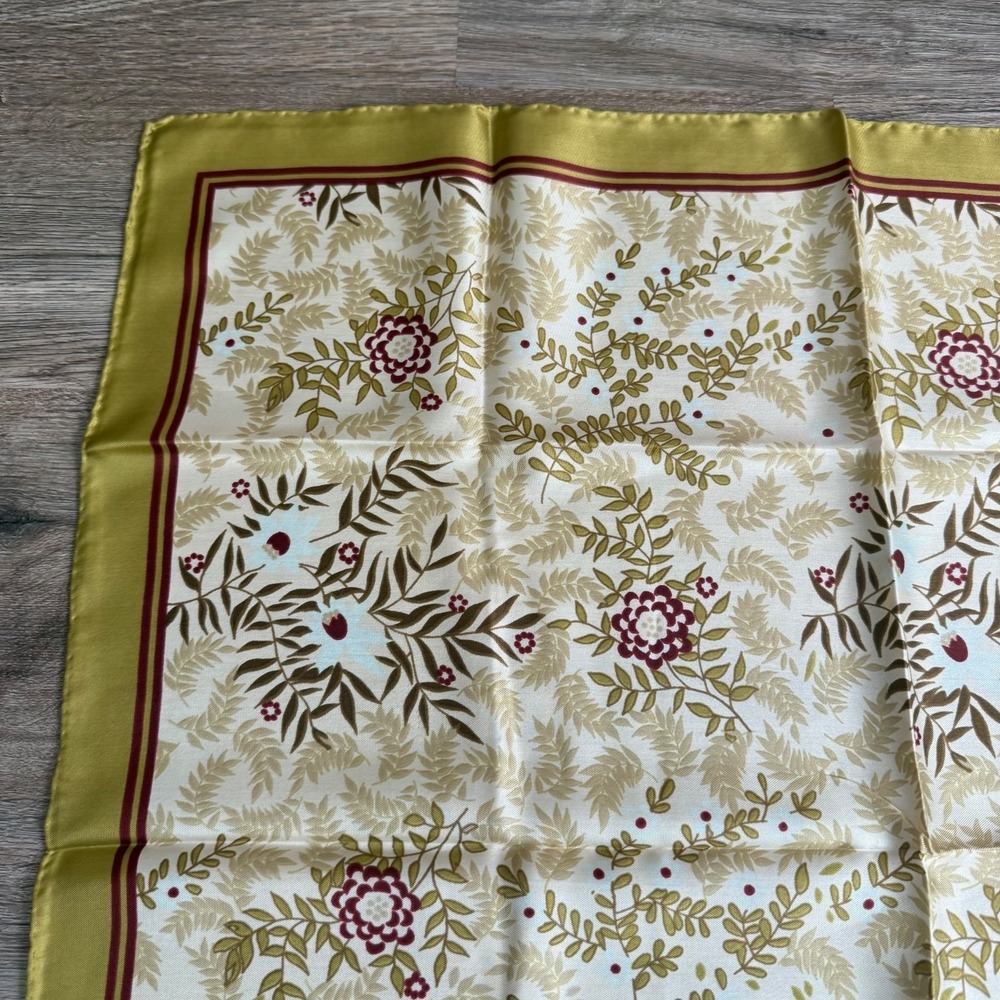 Anne Klein Retro Scarf Leaf Preppy Floral Nature Hair | 26" Square - Picture 3 of 9